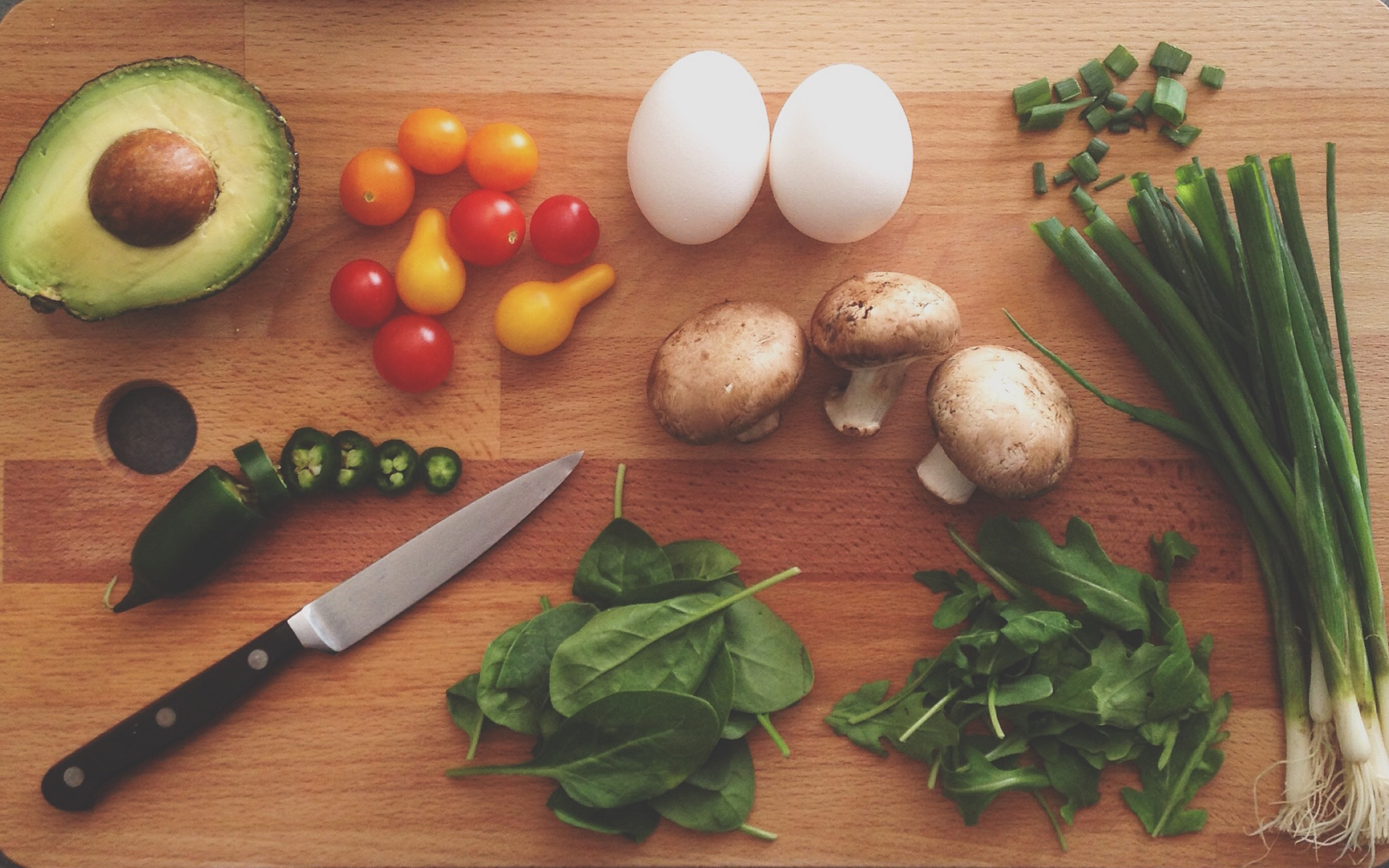 https://dev3.rmhbc.ca/wp-content/uploads/2017/06/meals-bg-1.jpg