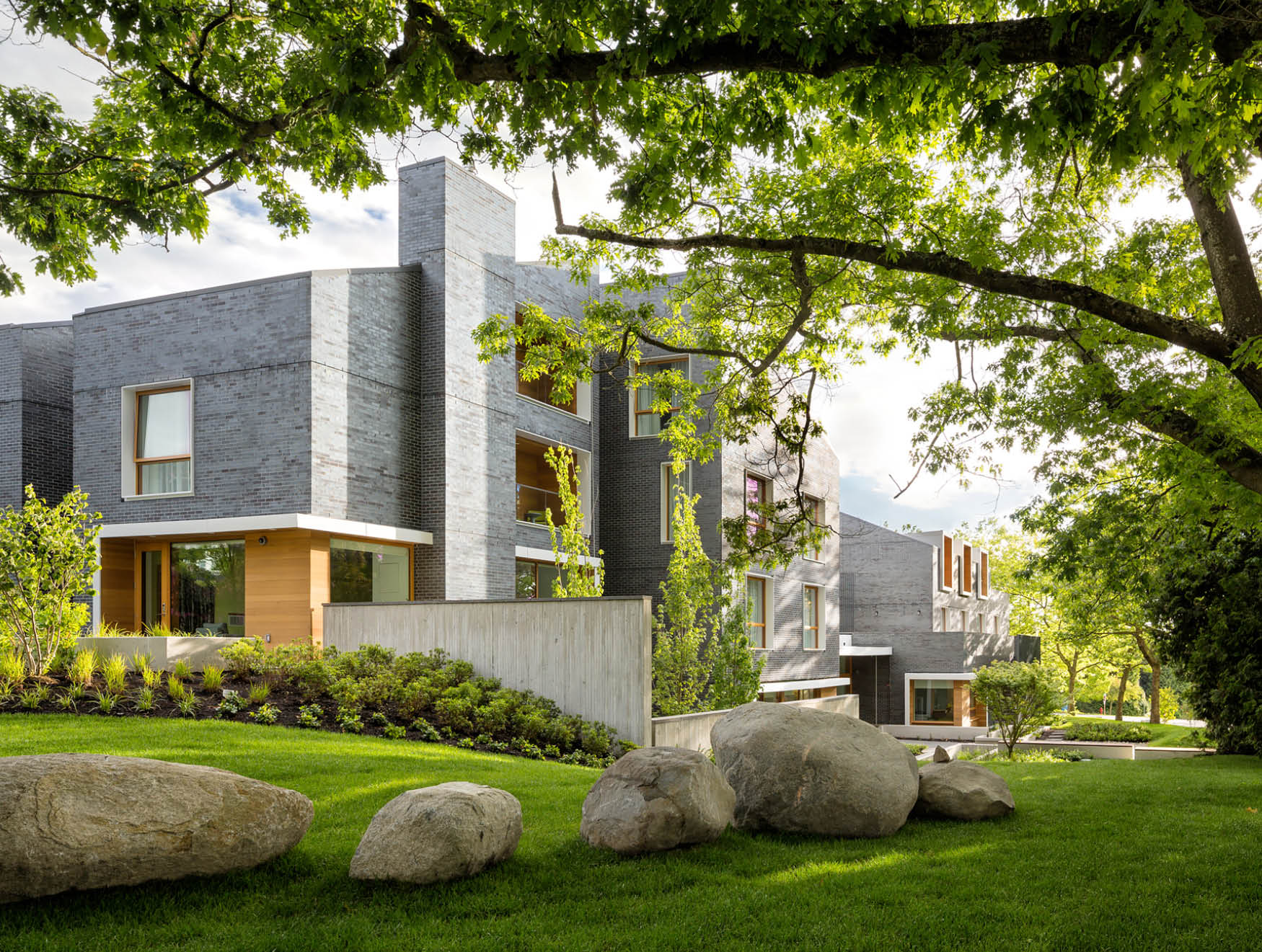 https://dev3.rmhbc.ca/wp-content/uploads/2020/06/RMH-BC-Front-House-_event-block_840x634.jpg